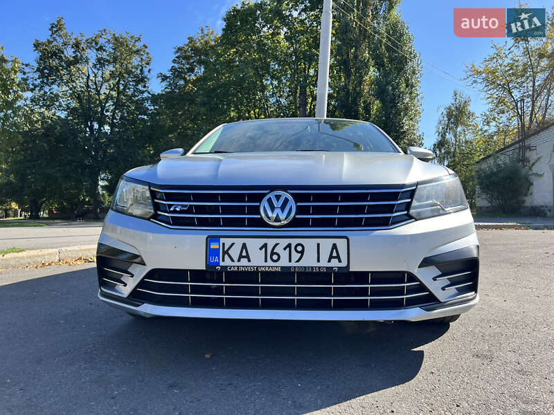 Седан Volkswagen Passat 2016 в Киеве фото 9 Седан Volkswagen Passat 2016 в Киеве