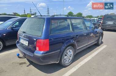 Універсал Volkswagen Passat 2000 в Вижниці