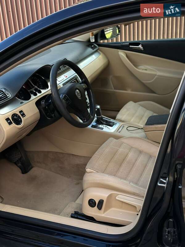Универсал Volkswagen Passat 2008 в Стрые