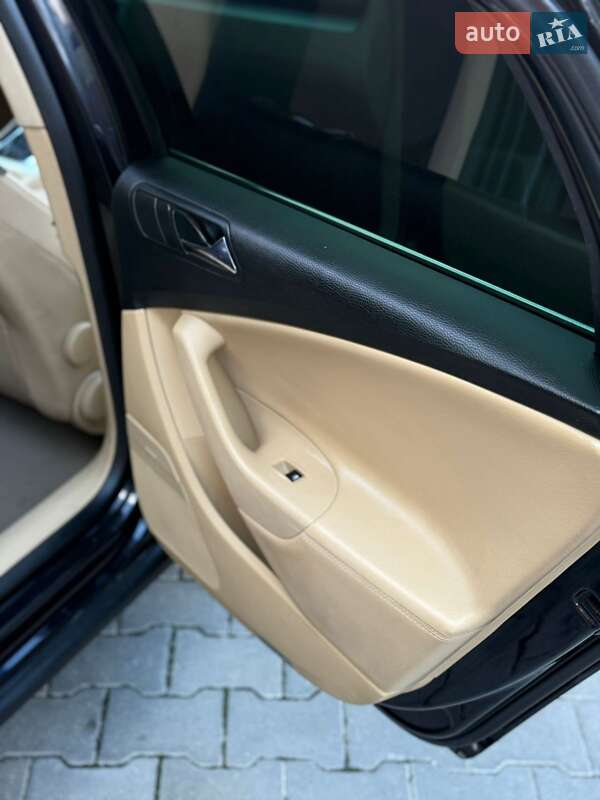 Универсал Volkswagen Passat 2008 в Стрые