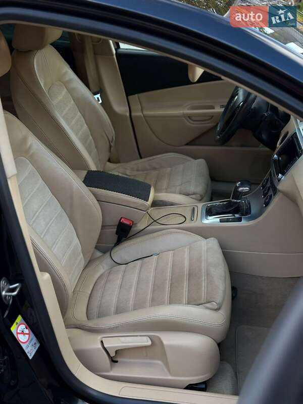 Универсал Volkswagen Passat 2008 в Стрые