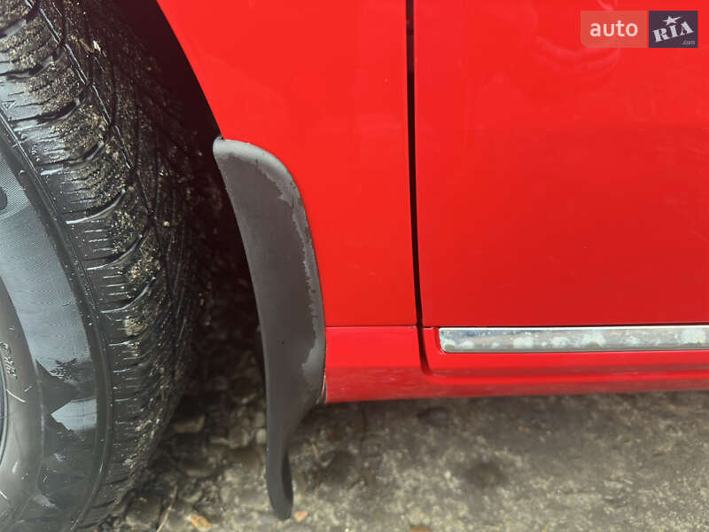 Універсал Volkswagen Passat 2012 в Івано-Франківську