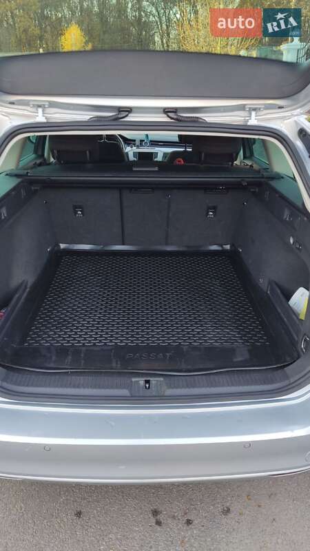 Универсал Volkswagen Passat 2015 в Виннице