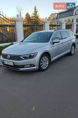 Универсал Volkswagen Passat 2015 в Виннице