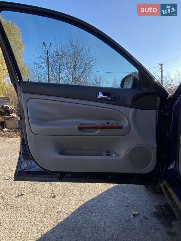 Седан Volkswagen Passat 2001 в Дымере фото 14 Седан Volkswagen Passat 2001 в Дымере