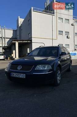 Універсал Volkswagen Passat 2004 в Чернігові