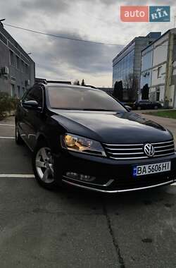 Универсал Volkswagen Passat 2011 в Кропивницком