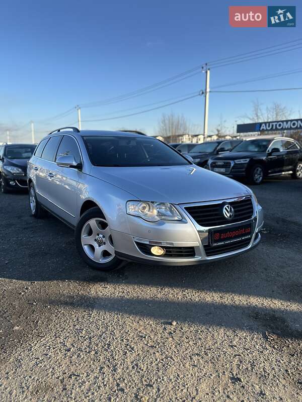 Универсал Volkswagen Passat 2010 в Белогородке