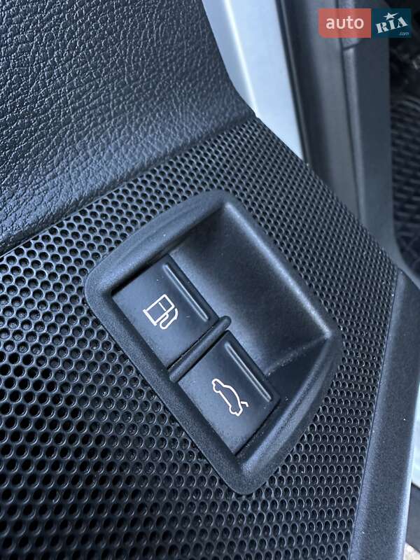 Универсал Volkswagen Passat 2010 в Белогородке