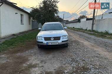 Універсал Volkswagen Passat 2004 в Полтаві