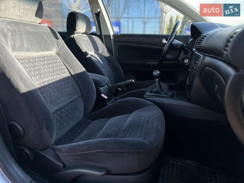 Седан Volkswagen Passat 2003 в Виннице