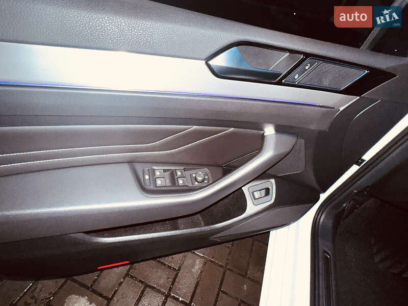 Седан Volkswagen Passat 2020 в Лозовой