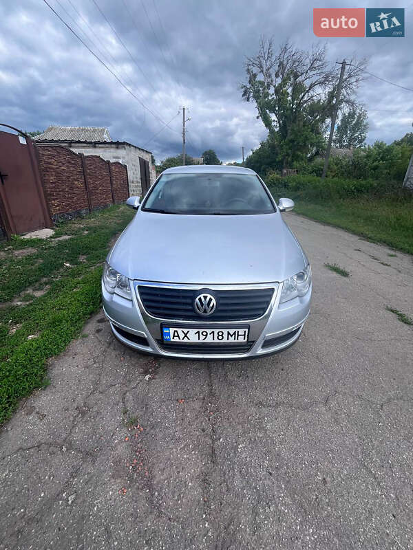 Седан Volkswagen Passat 2006 в Харькове