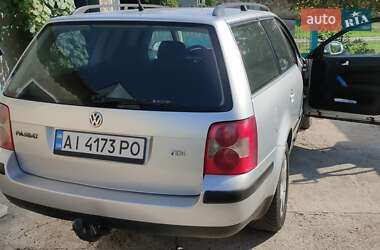 Универсал Volkswagen Passat 2001 в Киеве