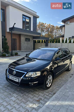 Універсал Volkswagen Passat 2006 в Львові