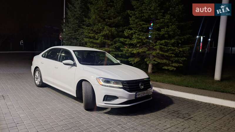 Volkswagen Passat 2021