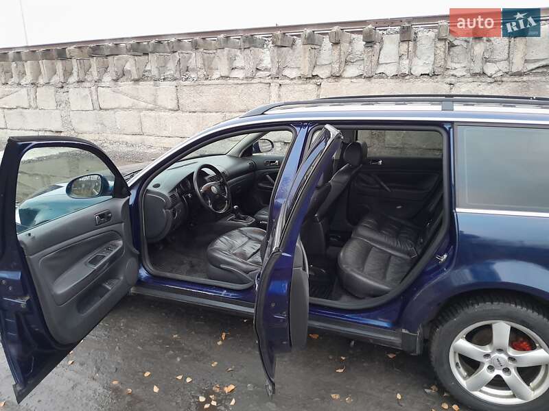 Универсал Volkswagen Passat 2004 в Любомле