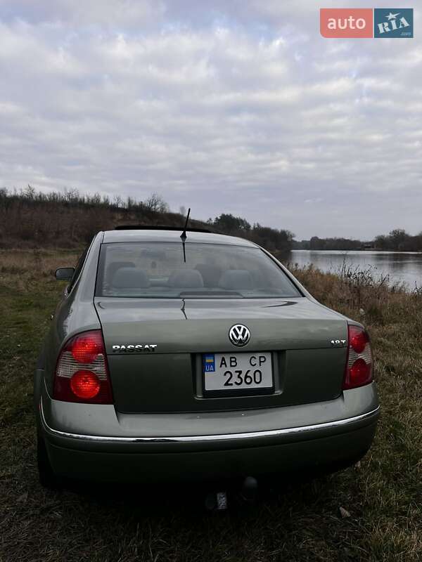 Седан Volkswagen Passat 2002 в Брацлаве