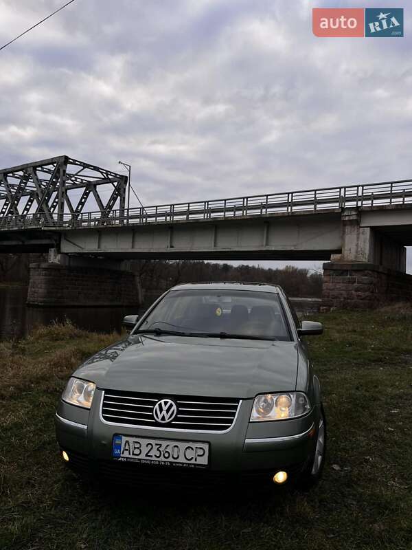 Седан Volkswagen Passat 2002 в Брацлаве
