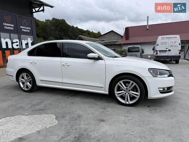 Седан Volkswagen Passat 2012 в Теребовле