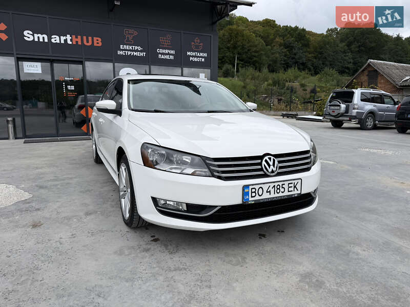 Седан Volkswagen Passat 2012 в Теребовле