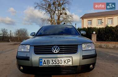 Седан Volkswagen Passat 2004 в Гайсине