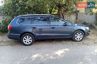 Универсал Volkswagen Passat 2007 в Змиеве
