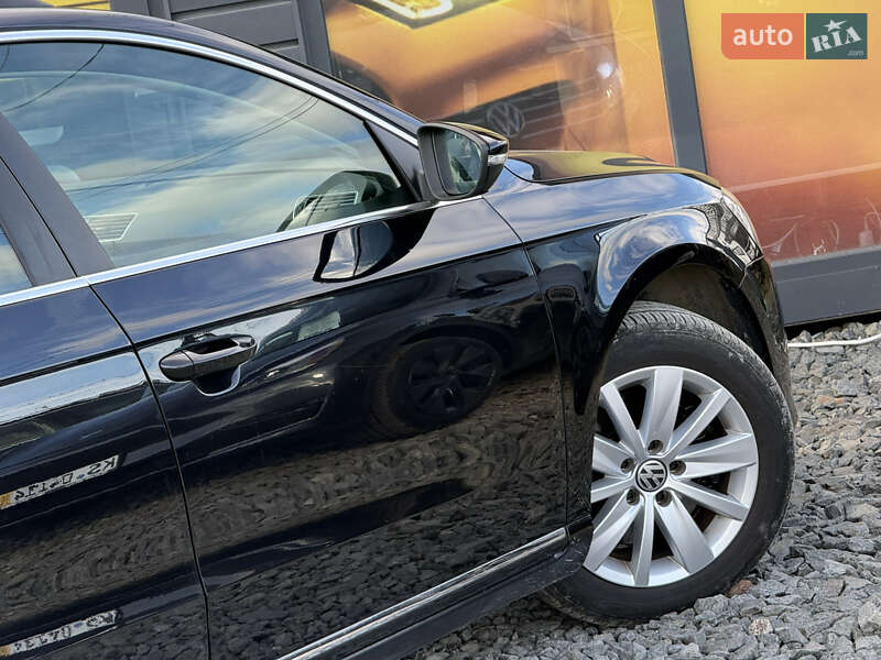 Универсал Volkswagen Passat 2014 в Стрые