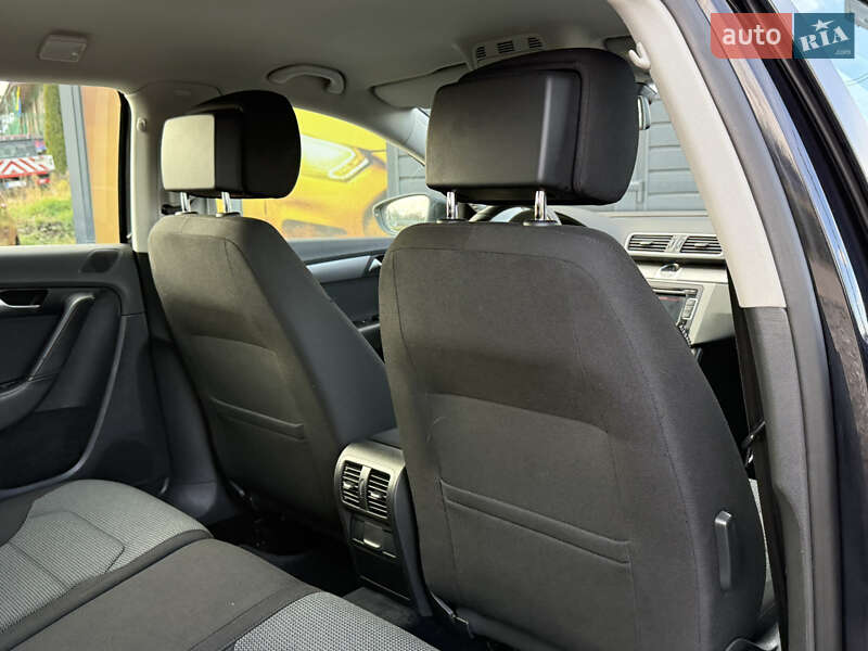 Универсал Volkswagen Passat 2014 в Стрые