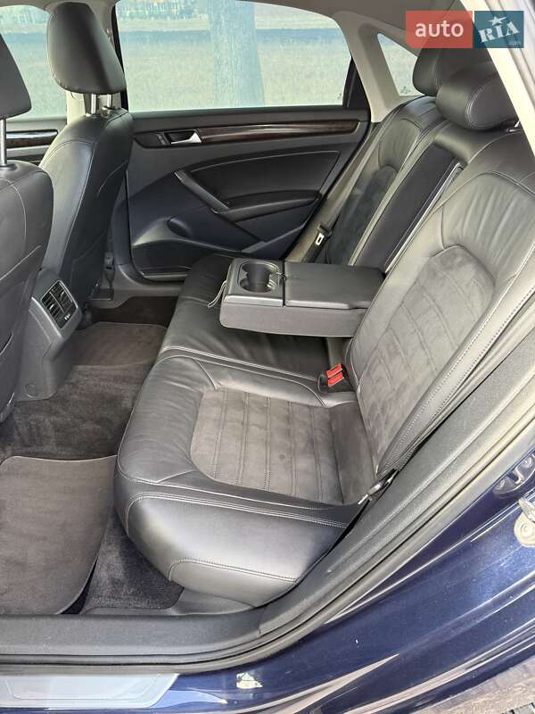 Седан Volkswagen Passat 2014 в Тернополе фото 38 Седан Volkswagen Passat 2014 в Тернополе
