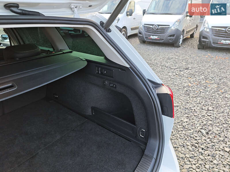 Универсал Volkswagen Passat 2021 в Луцке фото 65 Универсал Volkswagen Passat 2021 в Луцке