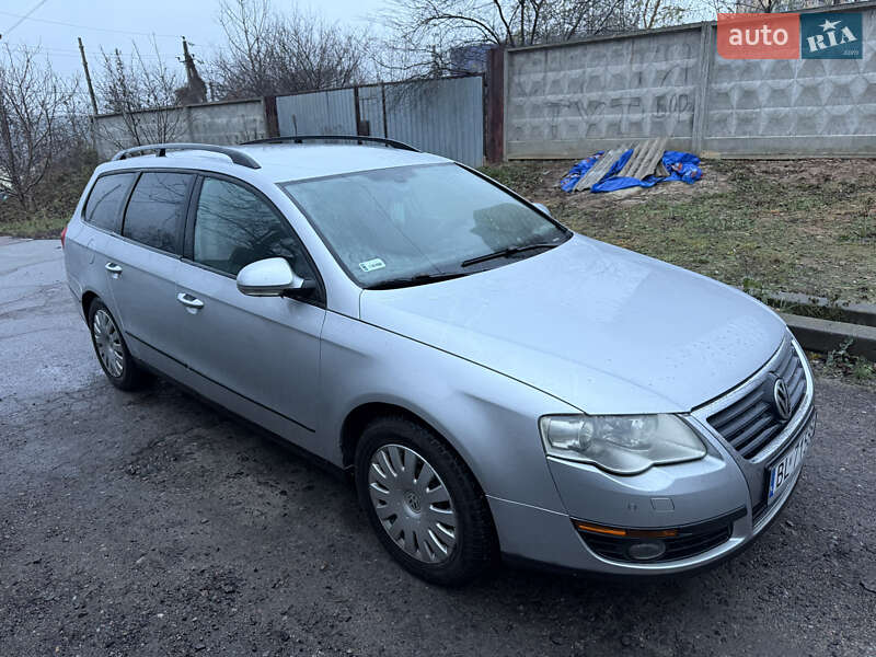 Универсал Volkswagen Passat 2006 в Киеве