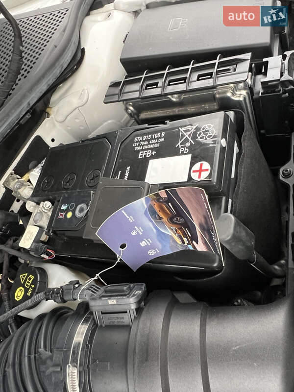 Седан Volkswagen Passat 2021 в Дрогобыче