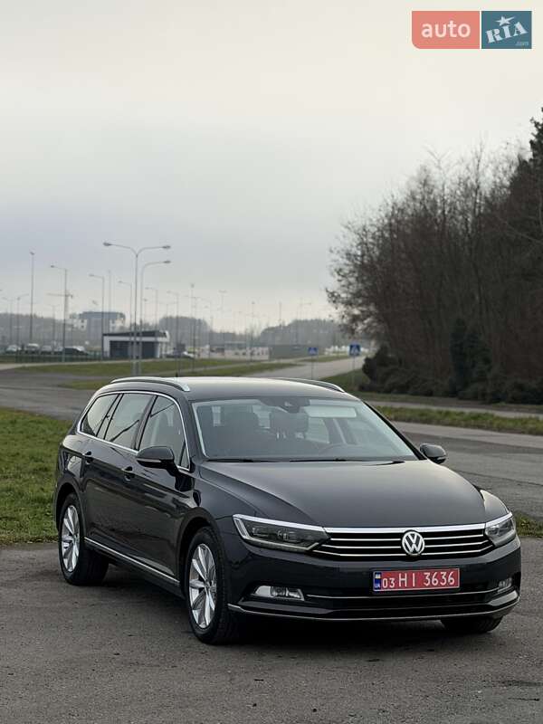 Універсал Volkswagen Passat 2018 в Львові
