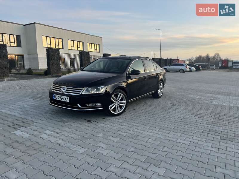 Volkswagen Passat 2011
