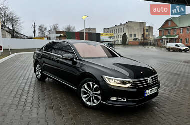 Седан Volkswagen Passat 2016 в Виннице