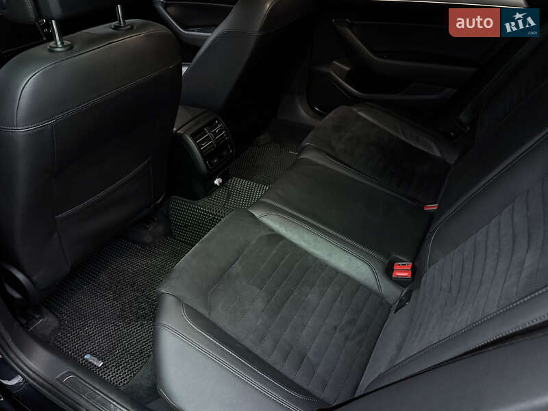 Седан Volkswagen Passat 2016 в Тростянце