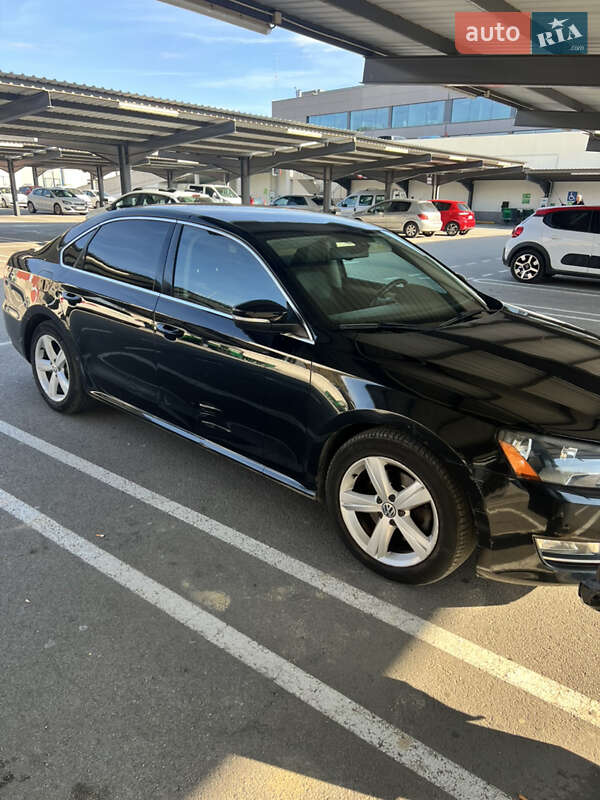 Volkswagen Passat 2012 Volkswagen Passat 2012