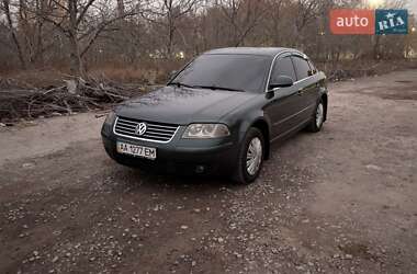 Седан Volkswagen Passat 2004 в Здолбуніві