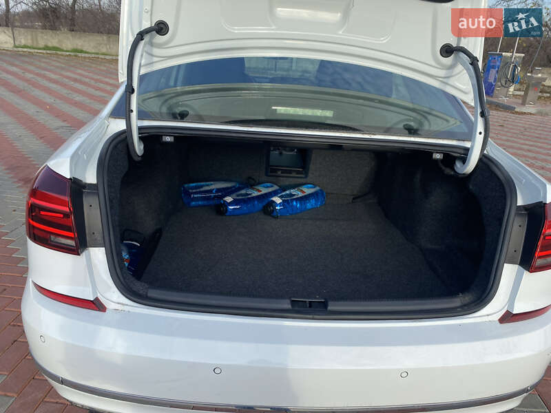 Седан Volkswagen Passat 2016 в Белой Церкви