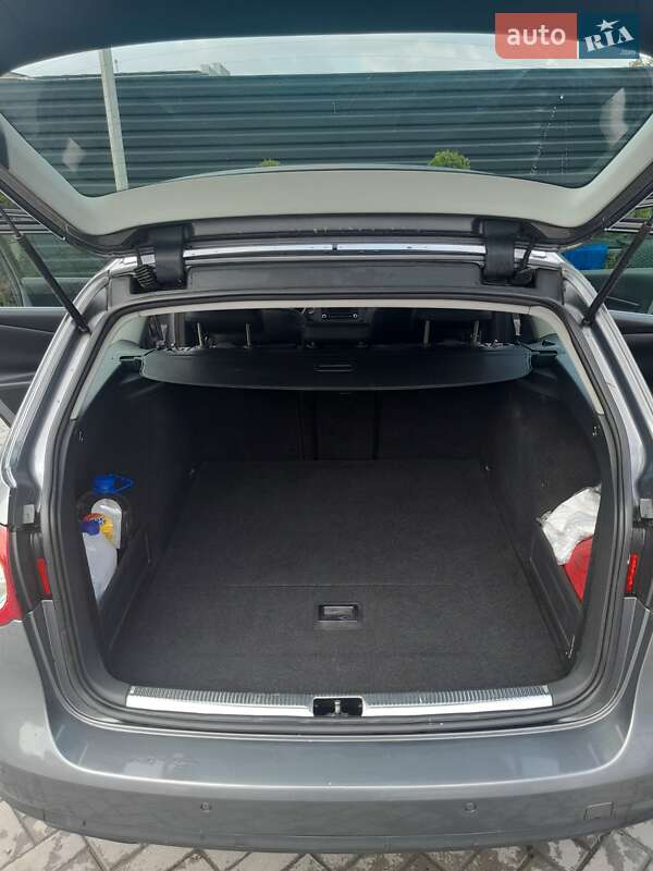 Универсал Volkswagen Passat 2005 в Ивано-Франковске