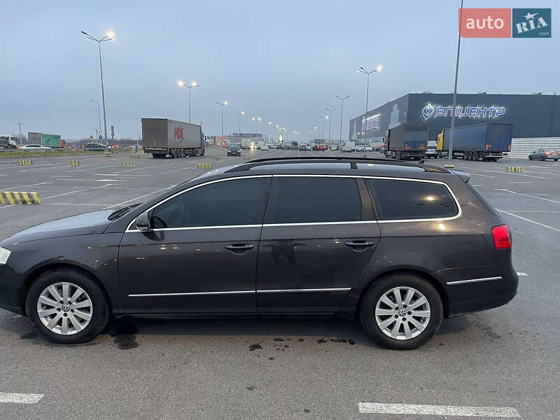 Универсал Volkswagen Passat 2009 в Долине