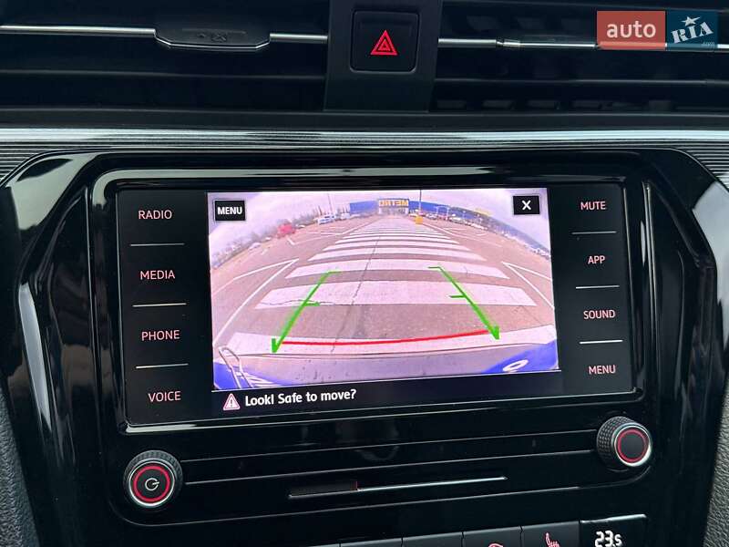 Седан Volkswagen Passat 2021 в Одессе