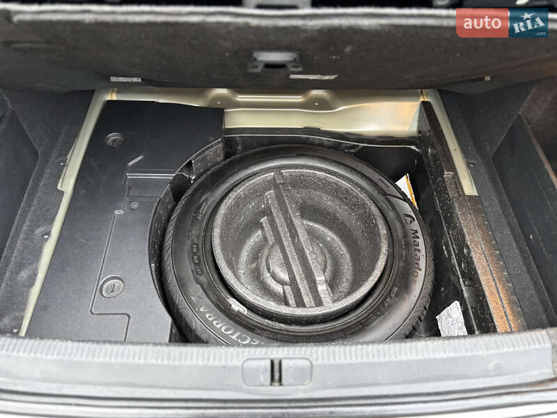 Седан Volkswagen Passat 2013 в Солотвине