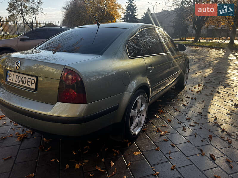 Седан Volkswagen Passat 2003 в Кременчуге фото 5 Седан Volkswagen Passat 2003 в Кременчуге