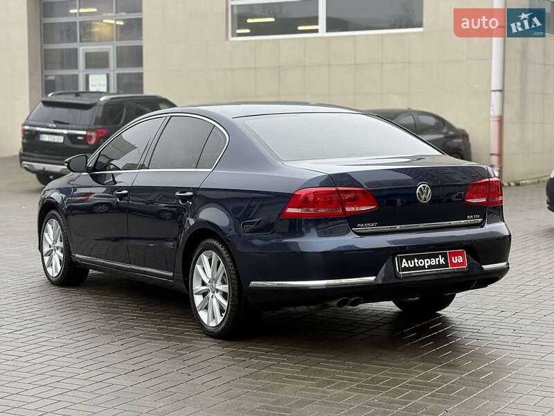 Седан Volkswagen Passat 2012 в Одессе