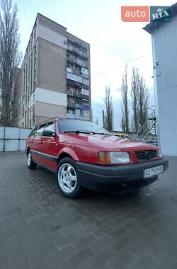 Універсал Volkswagen Passat 1991 в Харкові