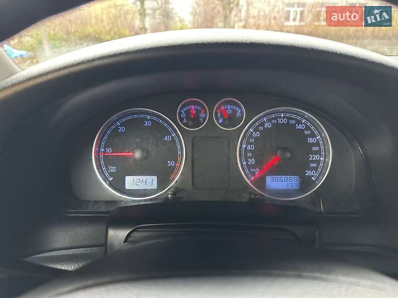 Седан Volkswagen Passat 2001 в Бердичеве фото 8 Седан Volkswagen Passat 2001 в Бердичеве
