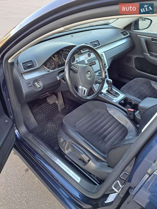 Седан Volkswagen Passat 2012 в Киеве фото 11 Седан Volkswagen Passat 2012 в Киеве