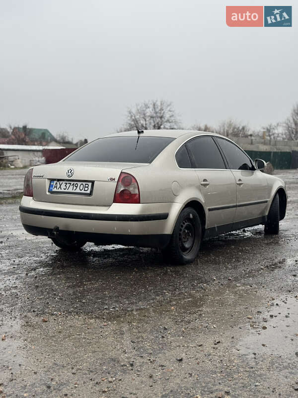 Седан Volkswagen Passat 2004 в Харькове фото 3 Седан Volkswagen Passat 2004 в Харькове